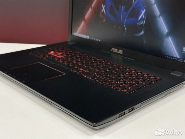 Игровой Asus 17.3