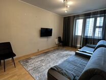 2-к. квартира, 55 м², 10/17 эт.