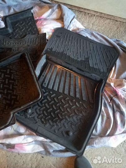 Резиновые коврики для chevrolet