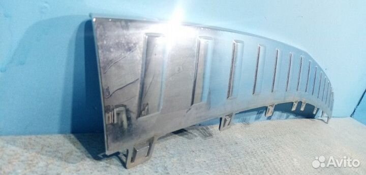 Накладка заднего бампера Mercedes-Benz GLK-Class 1