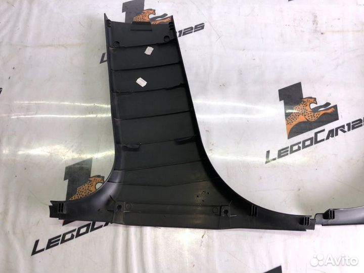 Накладки на средние стойки Bmw 320D E90/91 2009