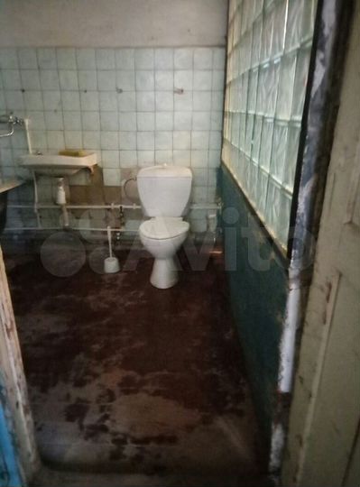 2-к. квартира, 64,7 м², 1/2 эт.