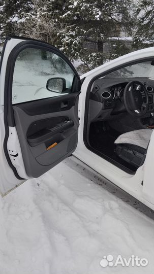 Ford Focus 1.6 МТ, 2011, 206 000 км