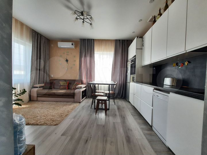 Дом 73,8 м² на участке 3,1 сот.