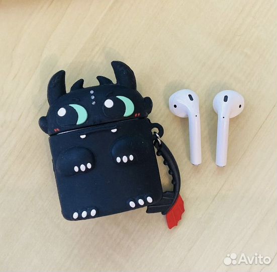 Наушники Apple