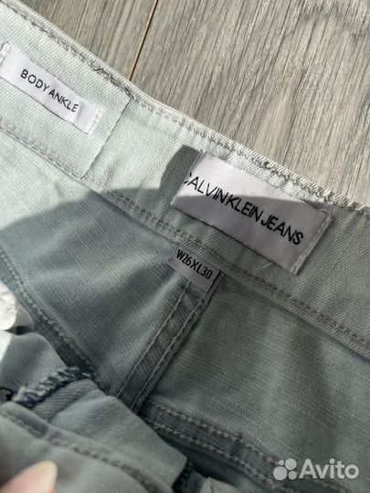 Джинсовые шорты calvin klein
