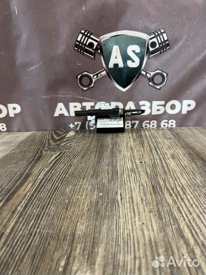 Блок контроля ремней безопасности Kia quoris 3.8