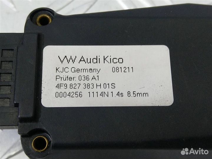 Замок багажника Audi A6 C7 4F9827383H