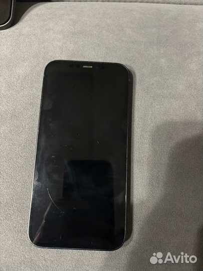 iPhone 12, 64 ГБ