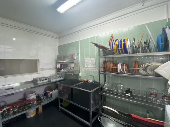 Общепит, 300 м²