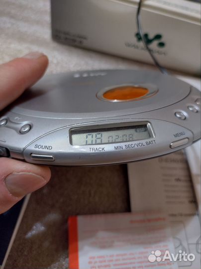 Cd плеер sony walkman D-E341