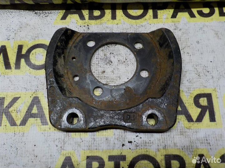 Кронштейн (п.з.к.) Opel Astra H 2004-2014