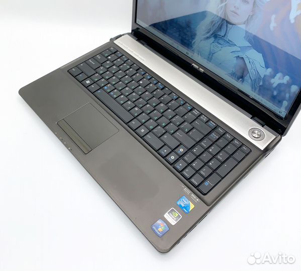 Ноутбук Asus