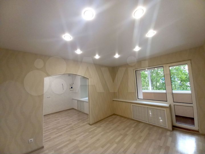 3-к. квартира, 73 м², 1/9 эт.