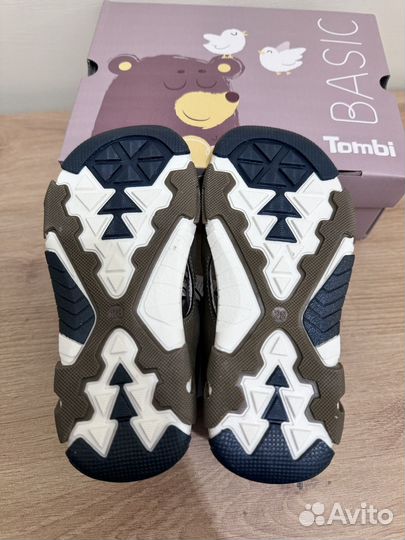 Сандалии tombi 28 новые