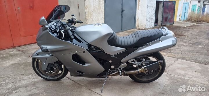 Kawasaki ZZR 1100