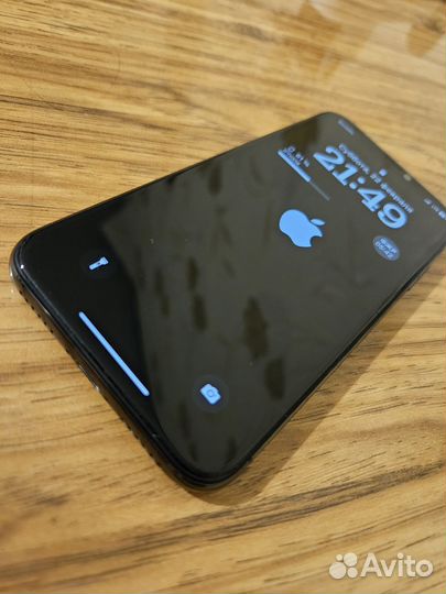 iPhone X, 256 ГБ