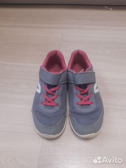 Кроссовки декатлон 33 34