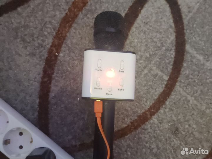 Микрофон для караоке Q7 Magic Karaoke
