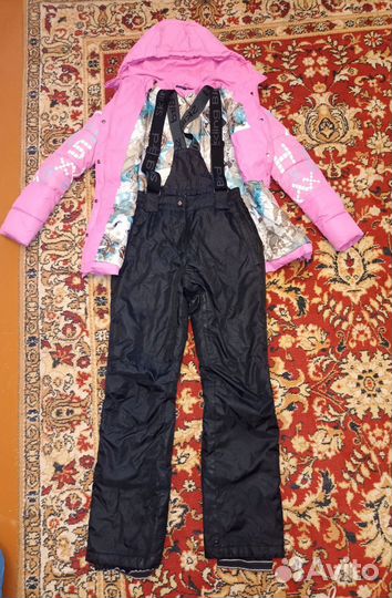 Горнолыжный костюм женский 42 44