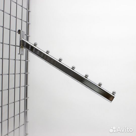 Кронштейн на сетку наклонный 9 шариков L450мм, х