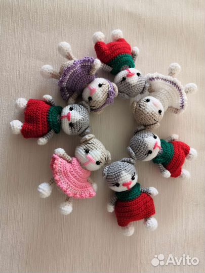 Котики вязанные