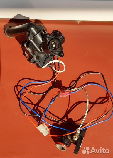 Клапан трехходовой KDC-3WAY-02 котла Navien Ace