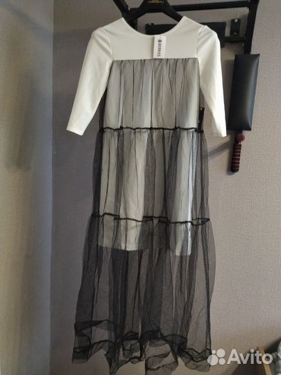 Платье вечернее