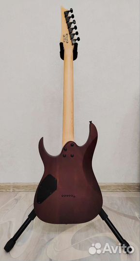 Электрогитара Ibanez + аксессуары