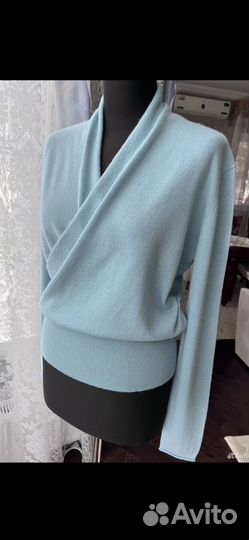 Джемпер новый на запАх кашемир
