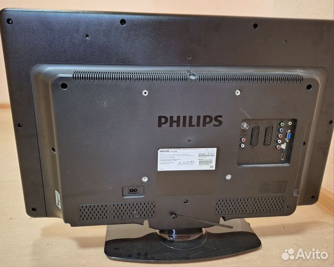 Телевизор ЖК на запчасти