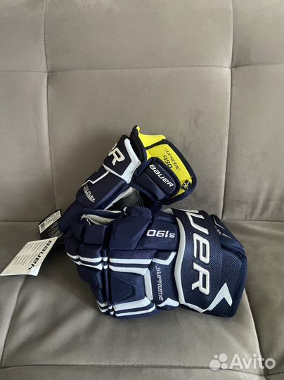 Перчатки хоккейные bauer Supreme S190