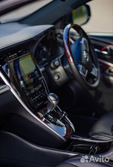 Toyota Harrier 2.5 CVT, 2015, 120 000 км