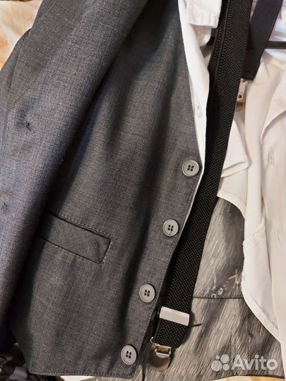 Костюм школьный