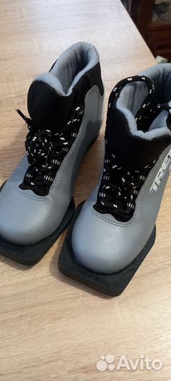 Лыжные ботинки детские 32