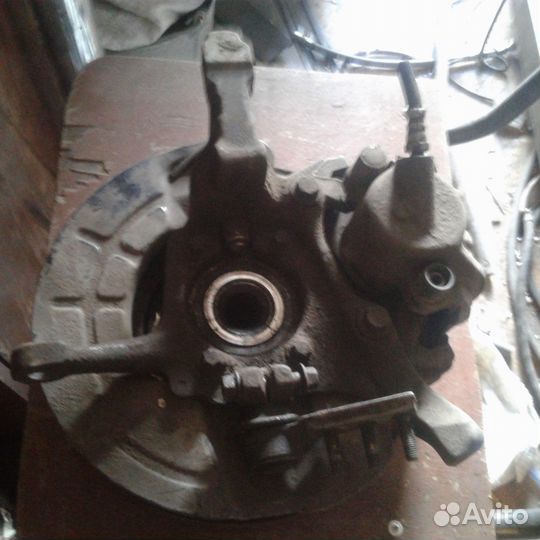 Ступица Volvo 850