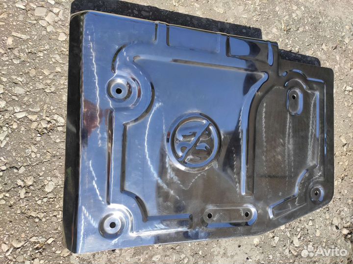 Накладка на глушитель