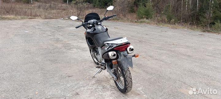 Мотоцикл Aprilia pegaso 650 cube