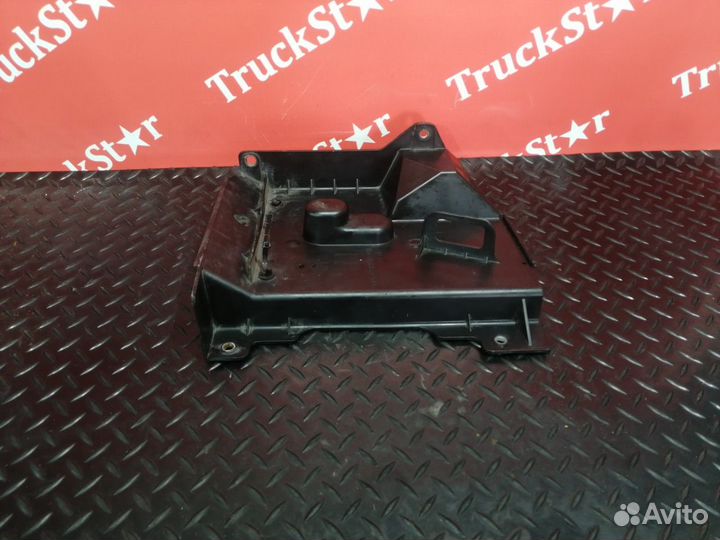 Крышка блока предохранителей Volvo FH