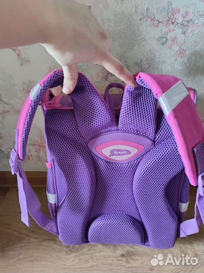 Рюкзаки школьные