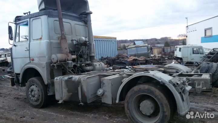 Запчасти для маз