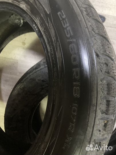 Nokian Tyres Hakkapeliitta R2 SUV 235/60 R18 107R