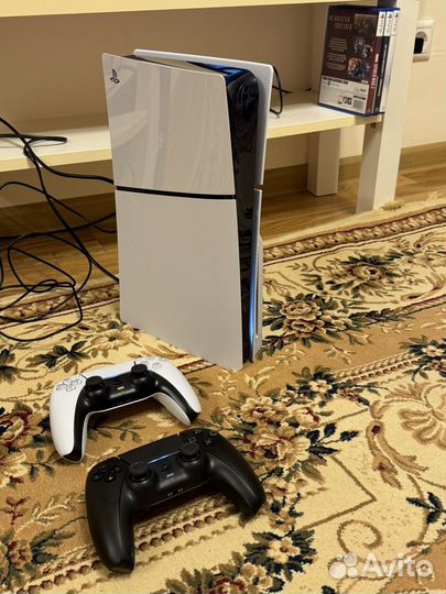 Sony PS5 slim 1tb Игровая приставка