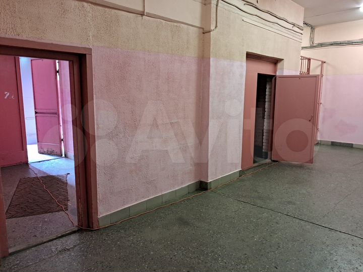 Комната 12 м² в > 9-к., 8/16 эт.