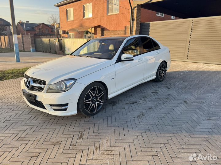 Mercedes-Benz C-класс 1.8 AT, 2011, 231 000 км