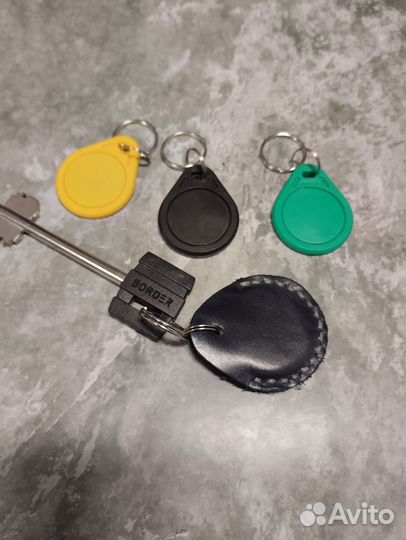 Ключи для домофона. Чехол из натуральной кожи