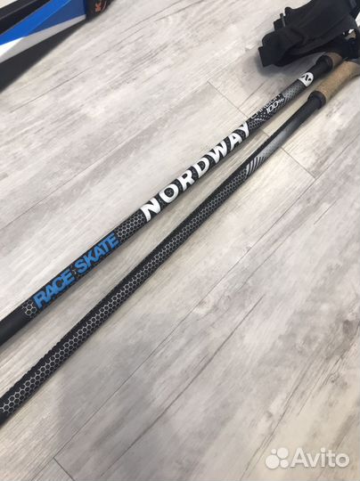 Комплект беговых лыж(конек)