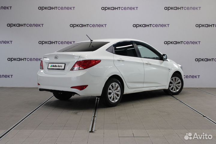 Hyundai Solaris 1.6 AT, 2016, 180 000 км