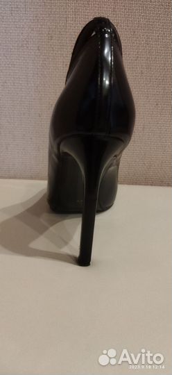 Туфли женские