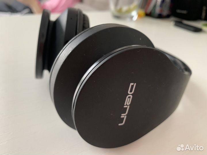 Беспроводные наушники denn BT